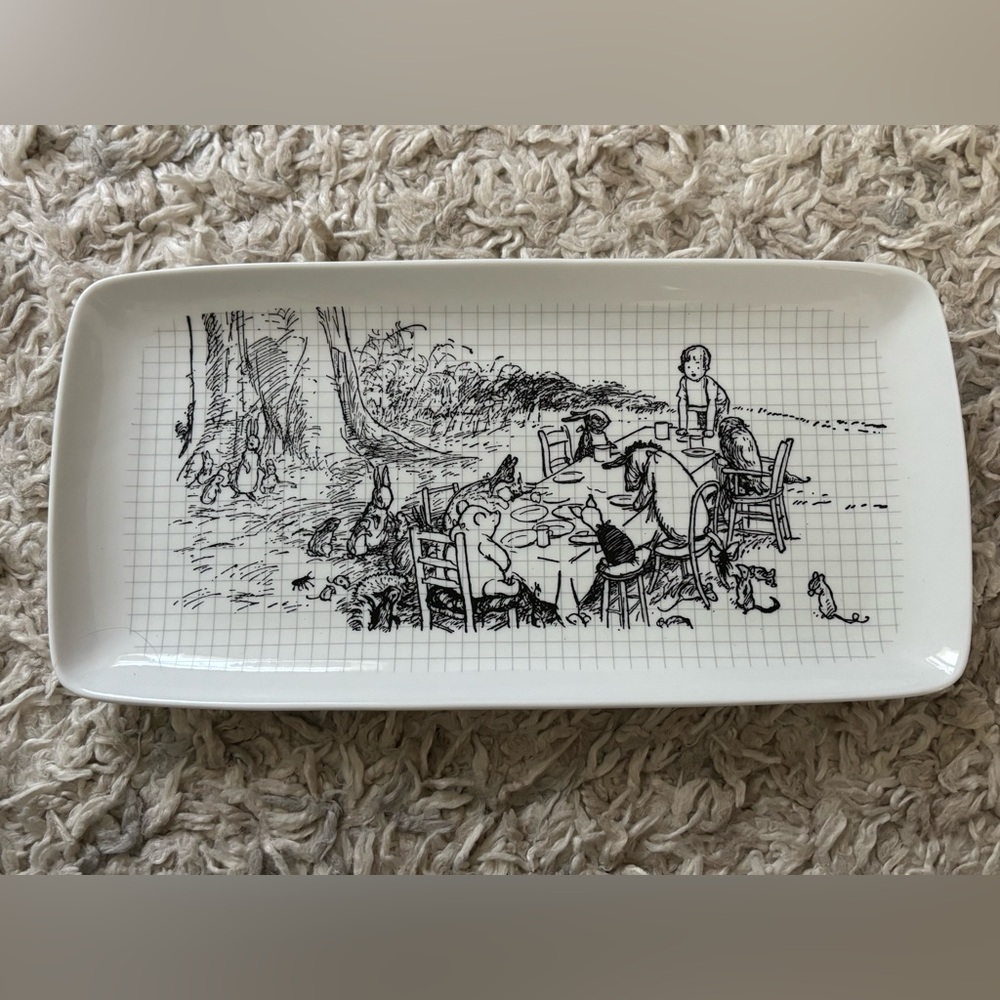 Disney Winnie the Pooh Sketchbook Tray White Rectangular Tray 13” by 6”